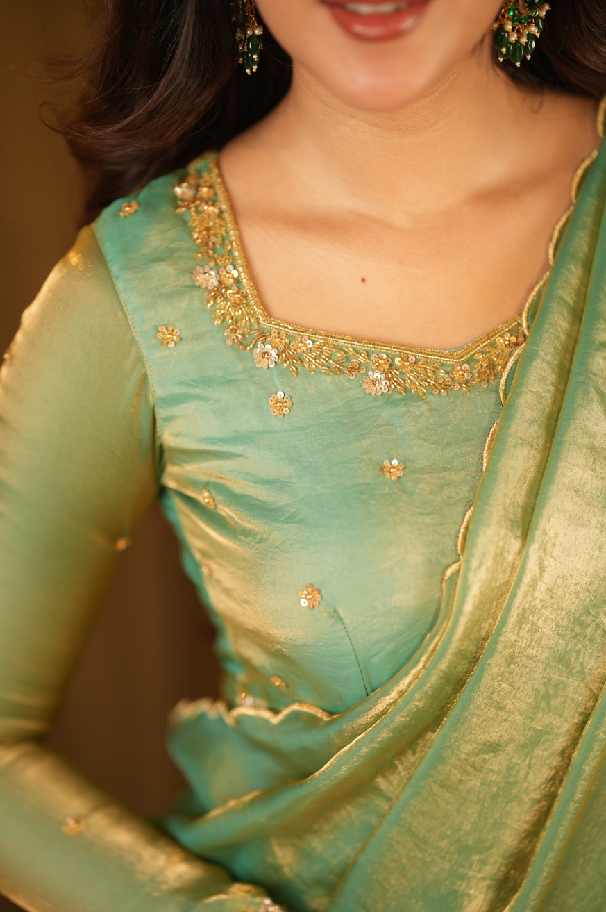 Suja Collection
Premium Designer 3 in 1 Outfit